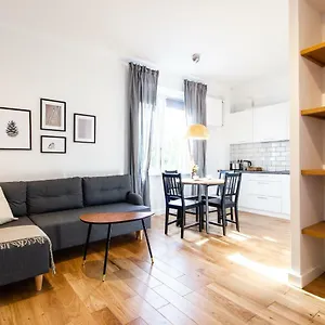 https://ogrd-krasiskich-apartment.warsawhotelspoland.com